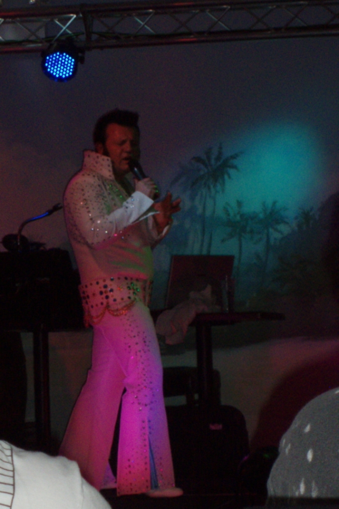 elvis_lives