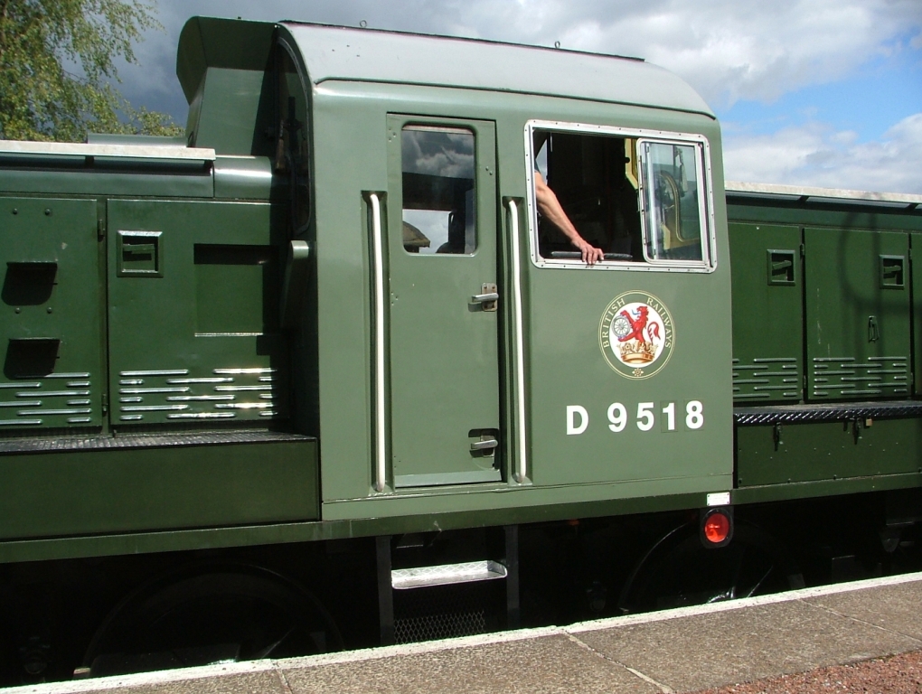 class_14_barrow_hill_august_2008_02