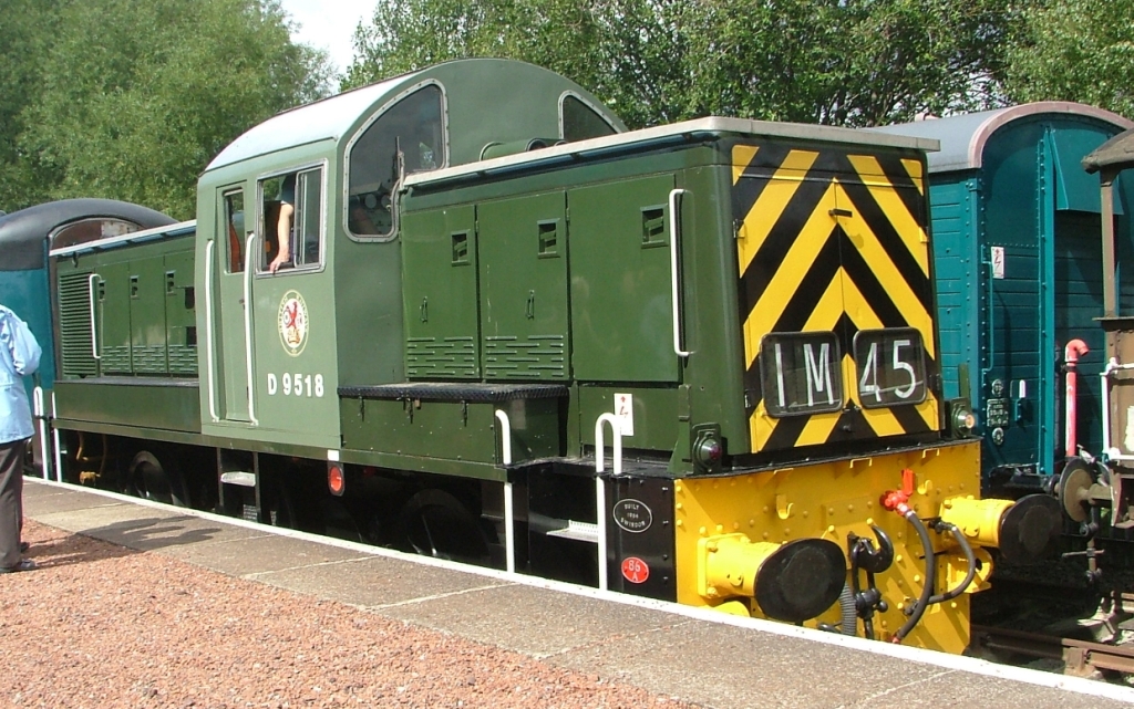 class_14_barrow_hill_august_2008_03